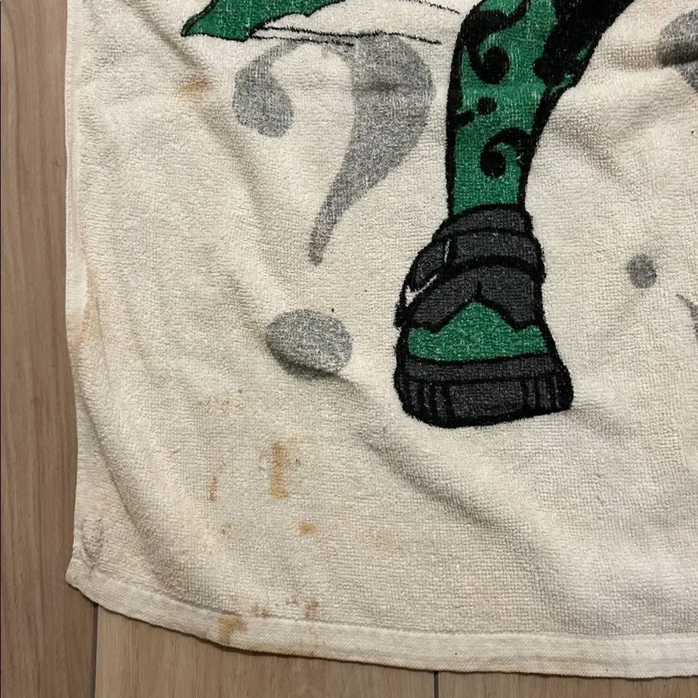 DC Comics The Riddler Jim Carrey Beach Towel  Stains Discoloration